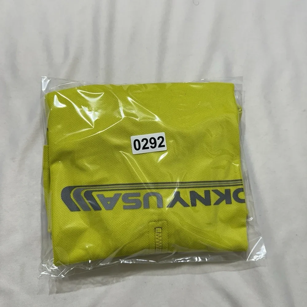 DKNY Sport Neon Yellow 1/4‎ Zip Pullover Mens XS Athletic Y2K Logo